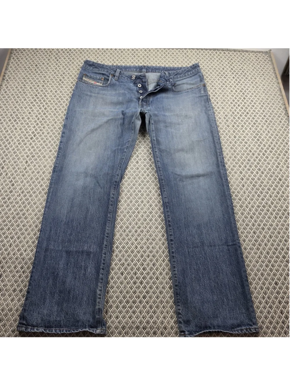 Diesel Industry Men’s 38 Light Wash Button Fly Distressed Straight Leg Jeans